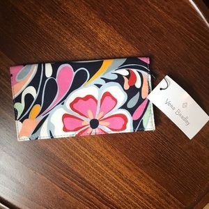 NWT Vera Bradley floral checkbook cover